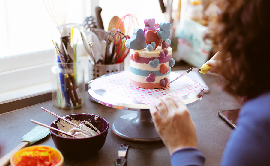 Small Business vs. Side Hustle: What’s the Difference?